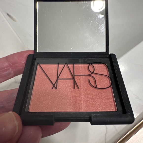 Nars Orgasm Blush - Picture 2 of 3